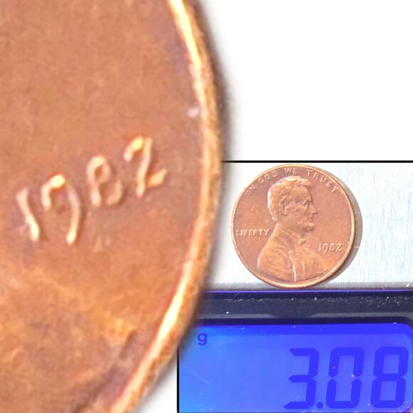 1982 Small Date D Bronze 3.08g Lincoln Memorial Cent Penny with Doubling READ - Picture 6 of 9